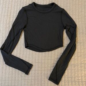 Lululemon Hold Tight Straight-Hem Cropped Long Sleeve shirt